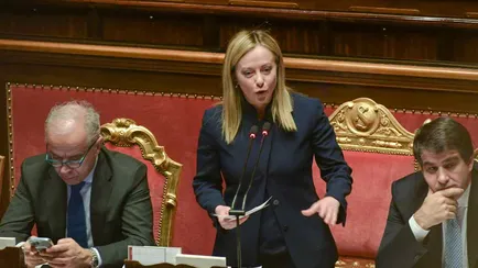 La premier Giorgia Meloni, oggi la Manovra arriva al Senato