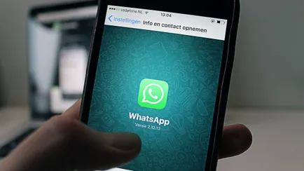 Come vedere lo stato di Whatsapp senza essere visti