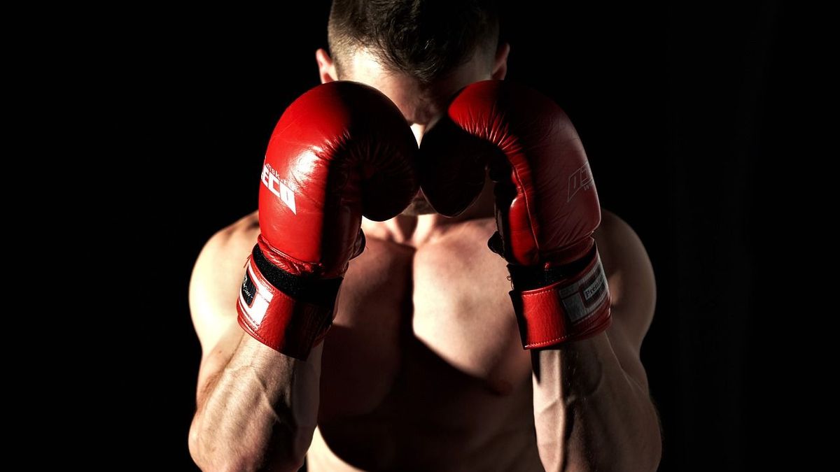 This is how much a professional boxer earns