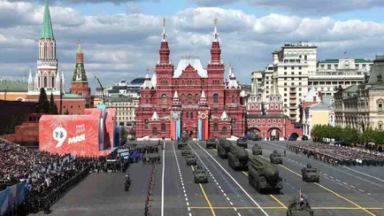 La Piazza Rossa di Mosca: giornate ad alta tensione in Russia