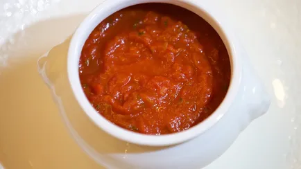 segreto per addensare la salsa di pomodoro